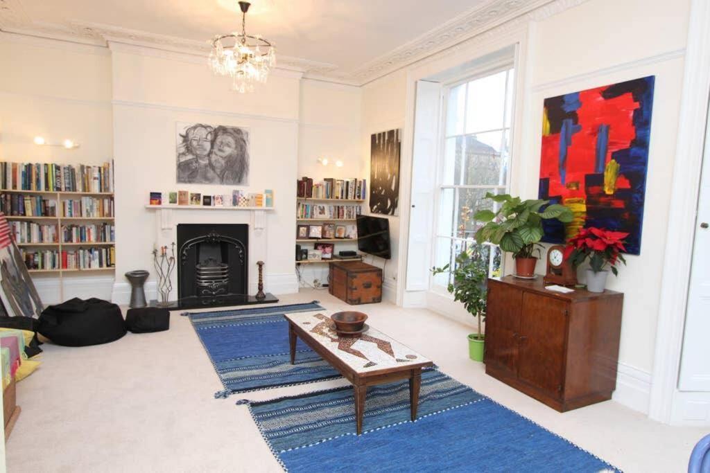 Stunning Arty Apartment In The Heart Of Clifton Bristol Dış mekan fotoğraf